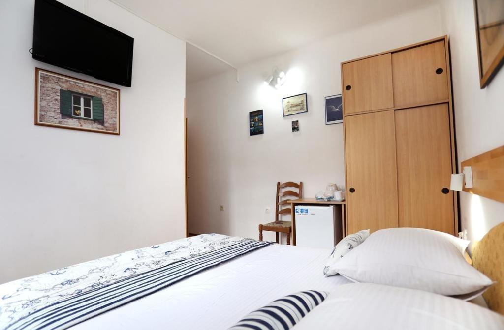 Rooms With A Parking Space Trogir - 17442 Room photo